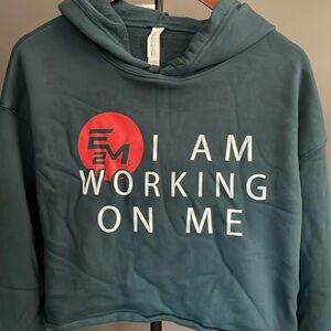 E2M cropped hoodie, size small